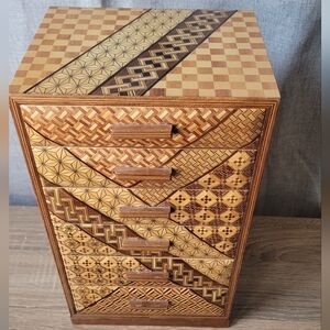 Yosegi Zaiku Hakone Marquetry Wooden Patterned Storage Chest Vintage Japan